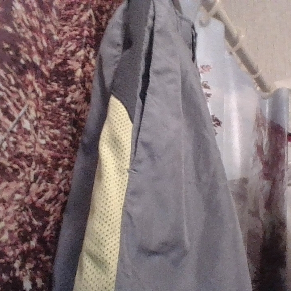 sb tech running shorts (nwt) size small - Picture 3 of 3